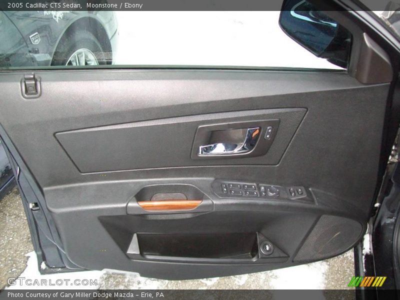 Moonstone / Ebony 2005 Cadillac CTS Sedan