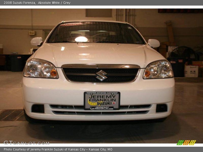 Absolute White / Grey 2008 Suzuki Forenza