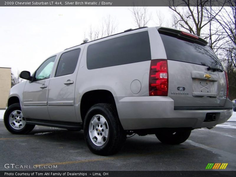 Silver Birch Metallic / Ebony 2009 Chevrolet Suburban LT 4x4