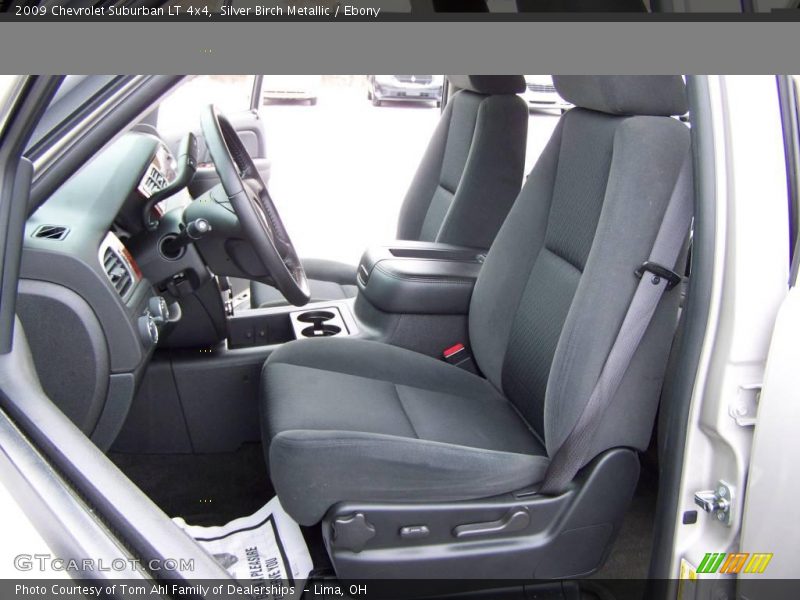 Silver Birch Metallic / Ebony 2009 Chevrolet Suburban LT 4x4