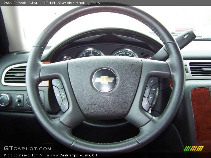 Silver Birch Metallic / Ebony 2009 Chevrolet Suburban LT 4x4
