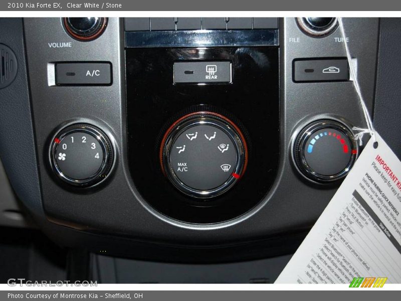 Clear White / Stone 2010 Kia Forte EX
