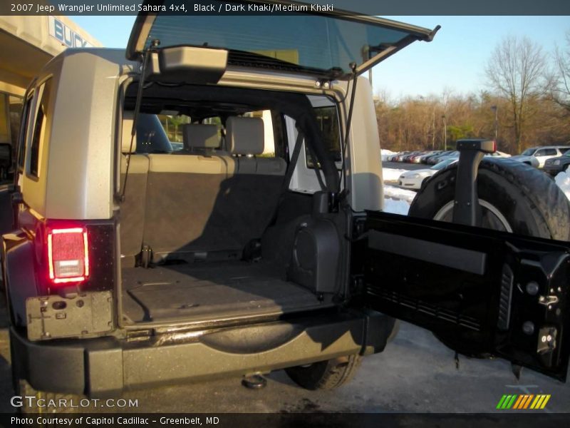 Black / Dark Khaki/Medium Khaki 2007 Jeep Wrangler Unlimited Sahara 4x4