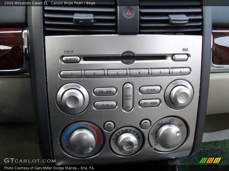 Canyon Beige Pearl / Beige 2009 Mitsubishi Galant ES