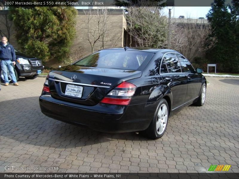 Black / Black 2007 Mercedes-Benz S 550 4Matic Sedan
