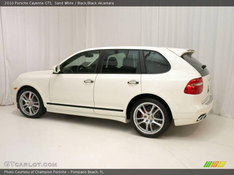 Sand White / Black/Black Alcantara 2010 Porsche Cayenne GTS