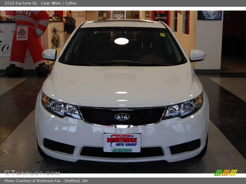 Clear White / Coffee 2010 Kia Forte EX
