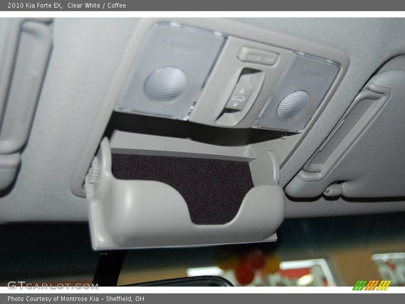 Clear White / Coffee 2010 Kia Forte EX