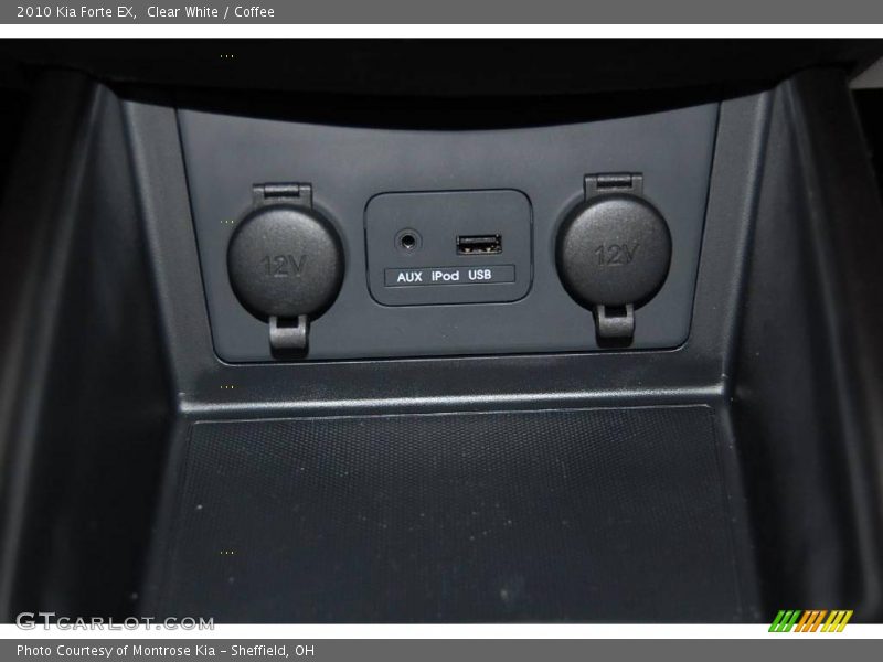 Clear White / Coffee 2010 Kia Forte EX