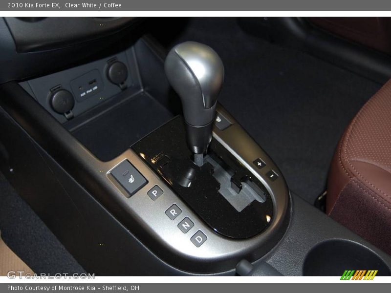 Clear White / Coffee 2010 Kia Forte EX
