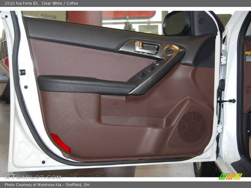 Clear White / Coffee 2010 Kia Forte EX