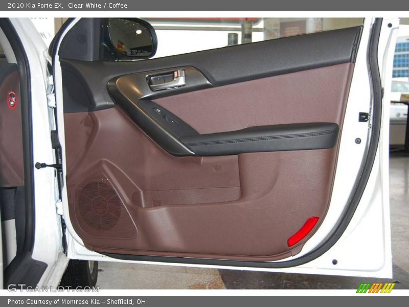 Clear White / Coffee 2010 Kia Forte EX