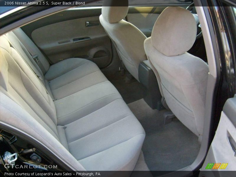 Super Black / Blond 2006 Nissan Altima 2.5 S