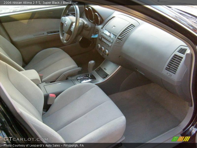 Super Black / Blond 2006 Nissan Altima 2.5 S
