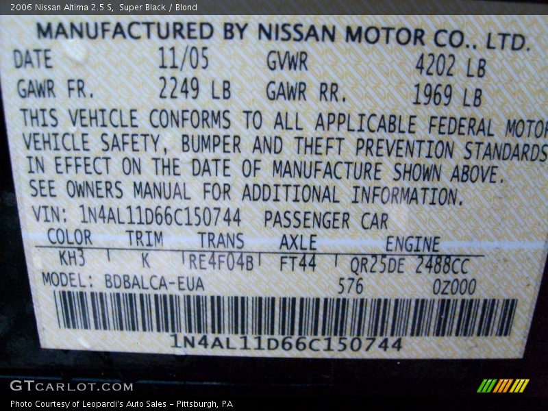 Super Black / Blond 2006 Nissan Altima 2.5 S