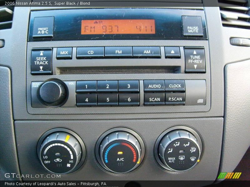 Super Black / Blond 2006 Nissan Altima 2.5 S
