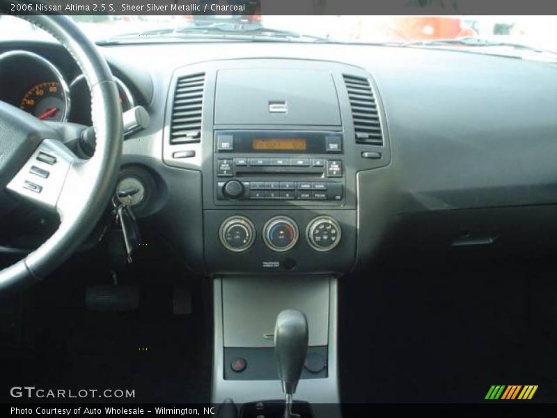 Sheer Silver Metallic / Charcoal 2006 Nissan Altima 2.5 S