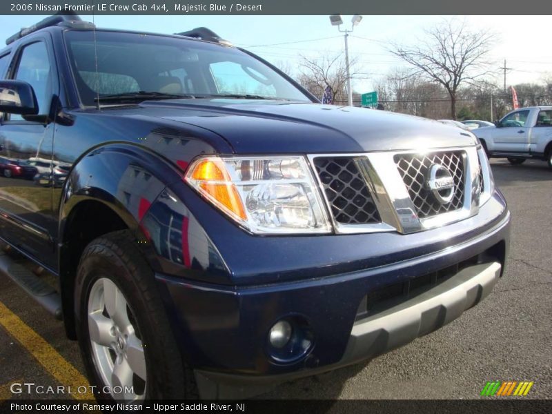 Majestic Blue / Desert 2006 Nissan Frontier LE Crew Cab 4x4