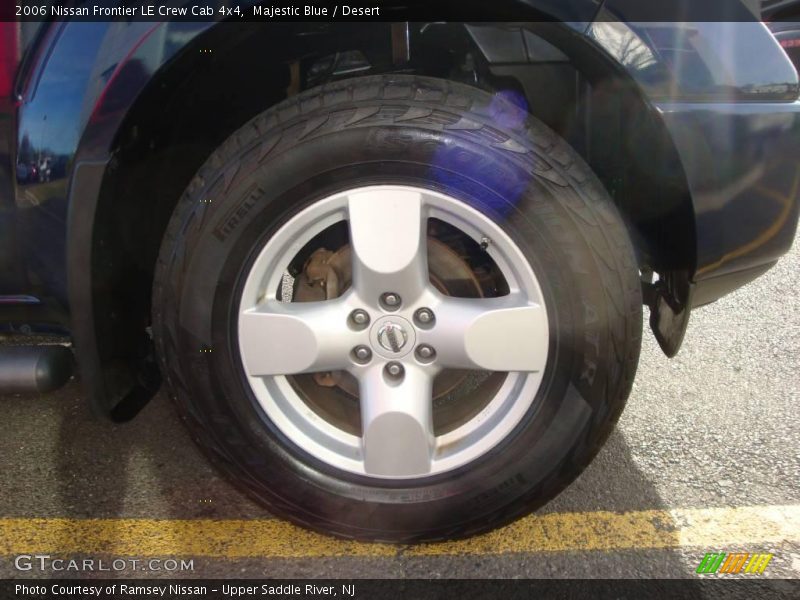 Majestic Blue / Desert 2006 Nissan Frontier LE Crew Cab 4x4
