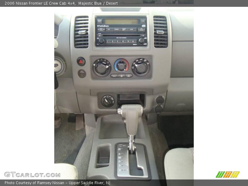 Majestic Blue / Desert 2006 Nissan Frontier LE Crew Cab 4x4