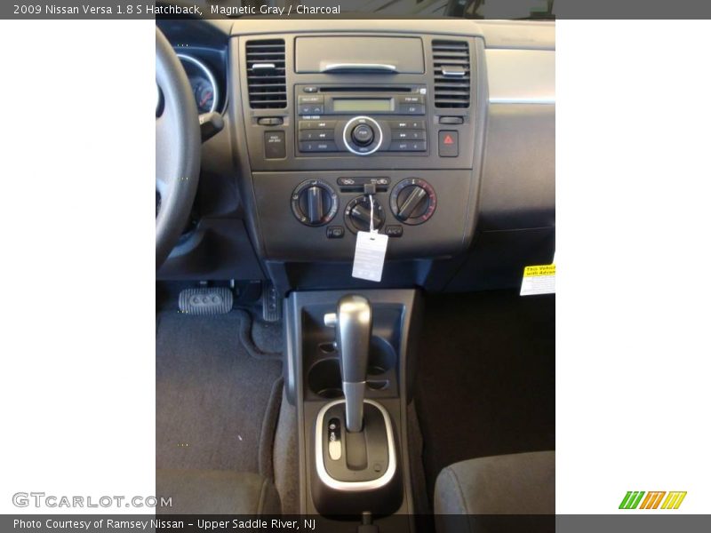 Magnetic Gray / Charcoal 2009 Nissan Versa 1.8 S Hatchback