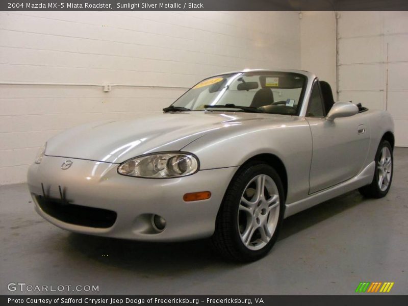 Sunlight Silver Metallic / Black 2004 Mazda MX-5 Miata Roadster
