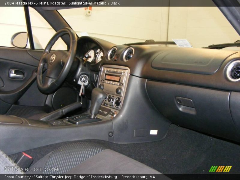 Sunlight Silver Metallic / Black 2004 Mazda MX-5 Miata Roadster