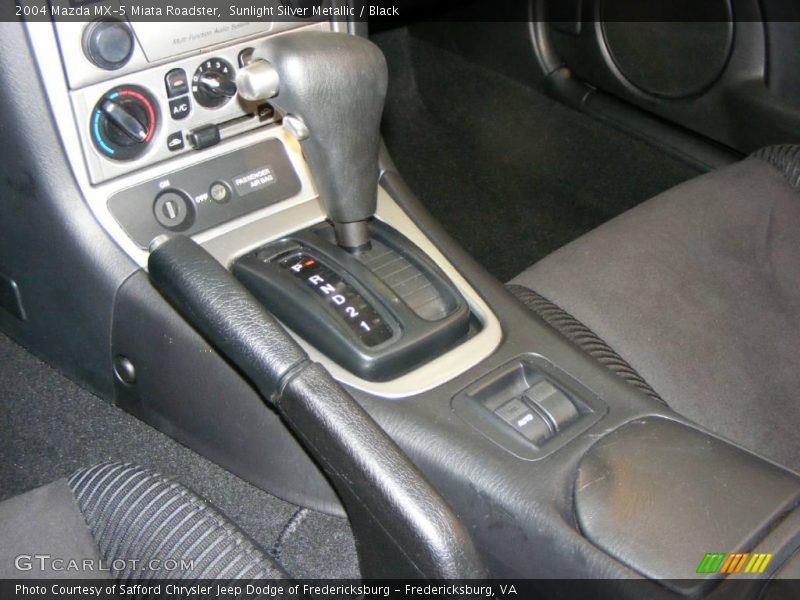 Sunlight Silver Metallic / Black 2004 Mazda MX-5 Miata Roadster