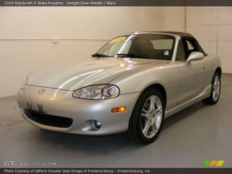 Sunlight Silver Metallic / Black 2004 Mazda MX-5 Miata Roadster