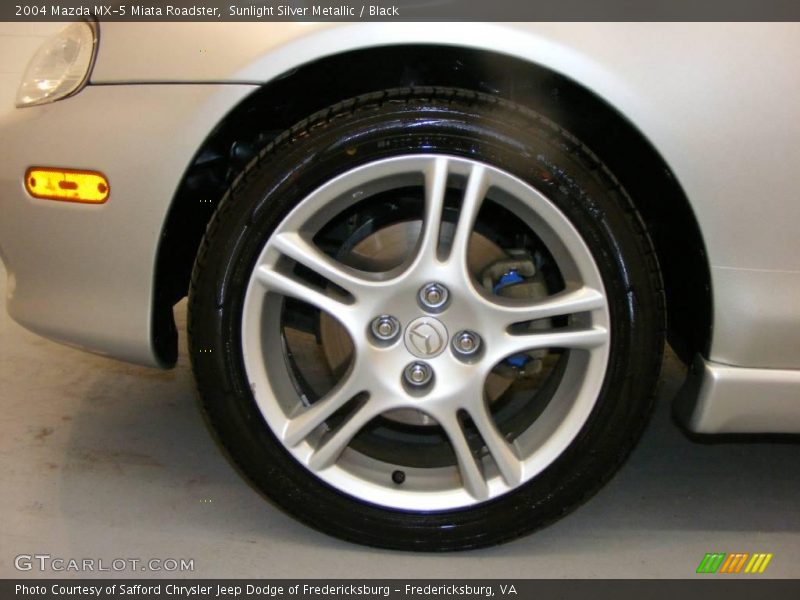 Sunlight Silver Metallic / Black 2004 Mazda MX-5 Miata Roadster