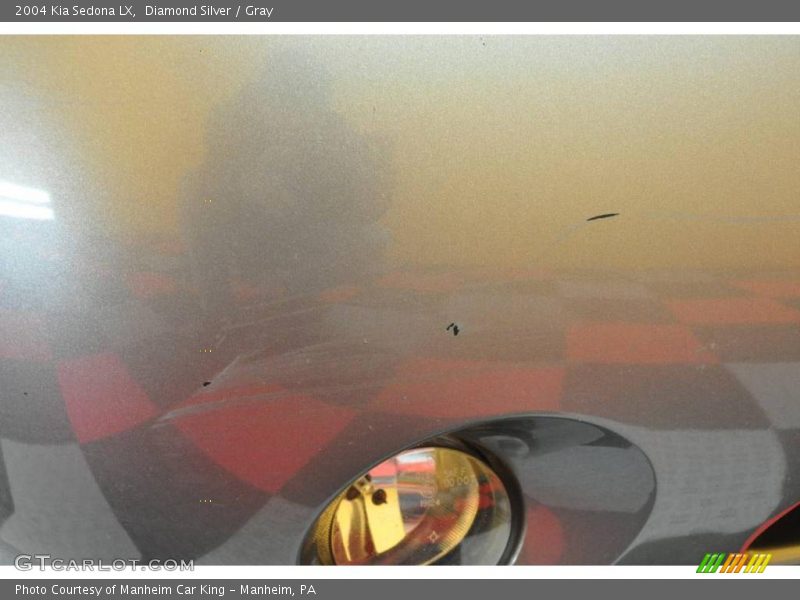 Diamond Silver / Gray 2004 Kia Sedona LX