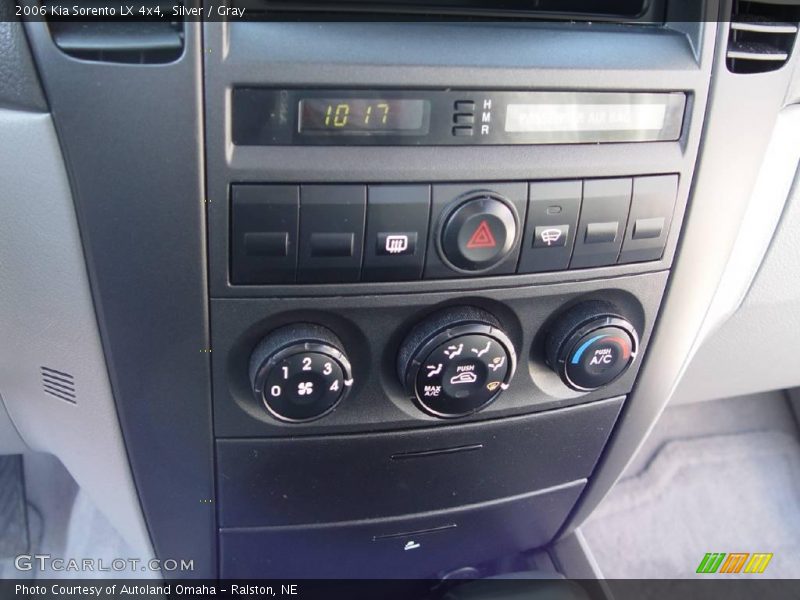 Silver / Gray 2006 Kia Sorento LX 4x4