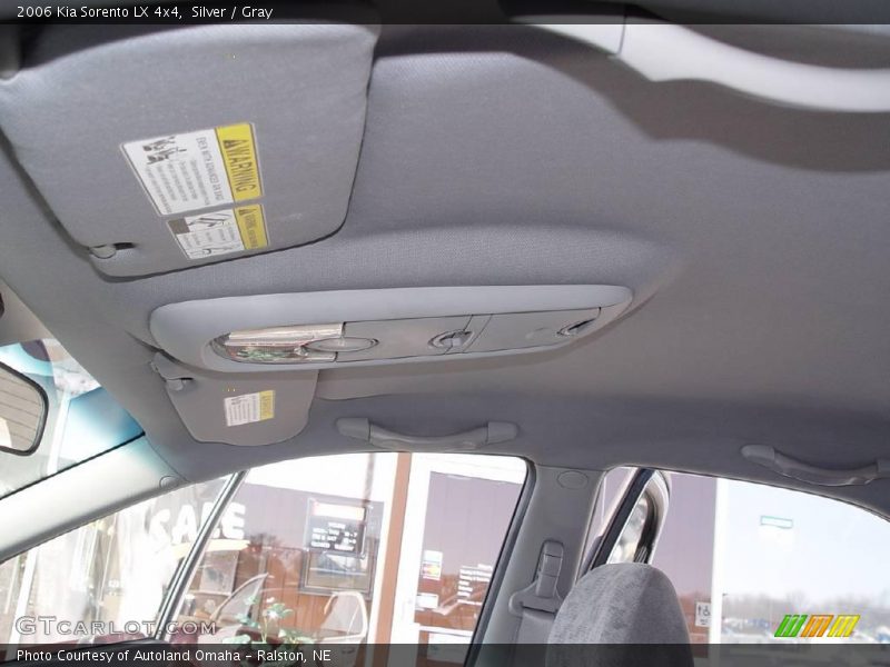 Silver / Gray 2006 Kia Sorento LX 4x4