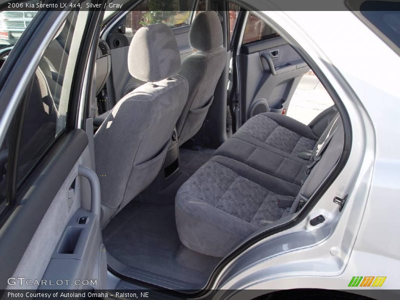 Silver / Gray 2006 Kia Sorento LX 4x4