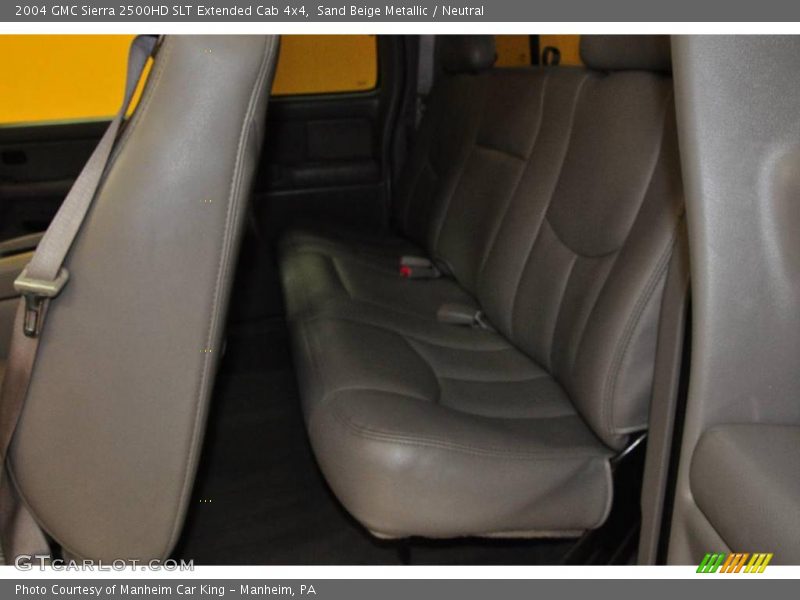 Sand Beige Metallic / Neutral 2004 GMC Sierra 2500HD SLT Extended Cab 4x4
