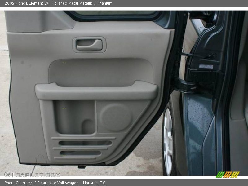 Polished Metal Metallic / Titanium 2009 Honda Element LX