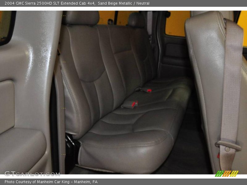 Sand Beige Metallic / Neutral 2004 GMC Sierra 2500HD SLT Extended Cab 4x4