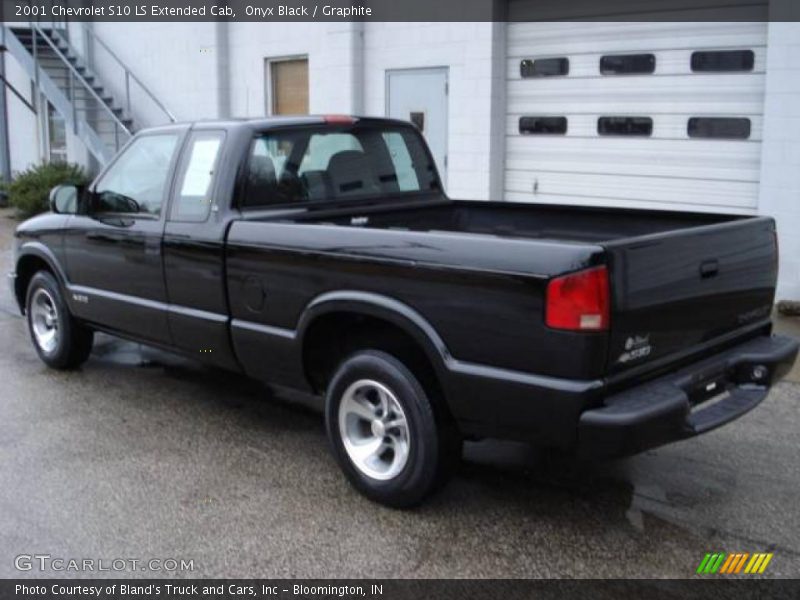 Onyx Black / Graphite 2001 Chevrolet S10 LS Extended Cab