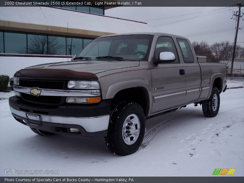Light Pewter Metallic / Tan 2002 Chevrolet Silverado 2500 LS Extended Cab