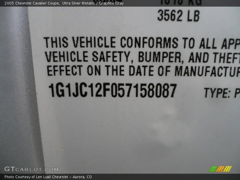 Ultra Silver Metallic / Graphite Gray 2005 Chevrolet Cavalier Coupe