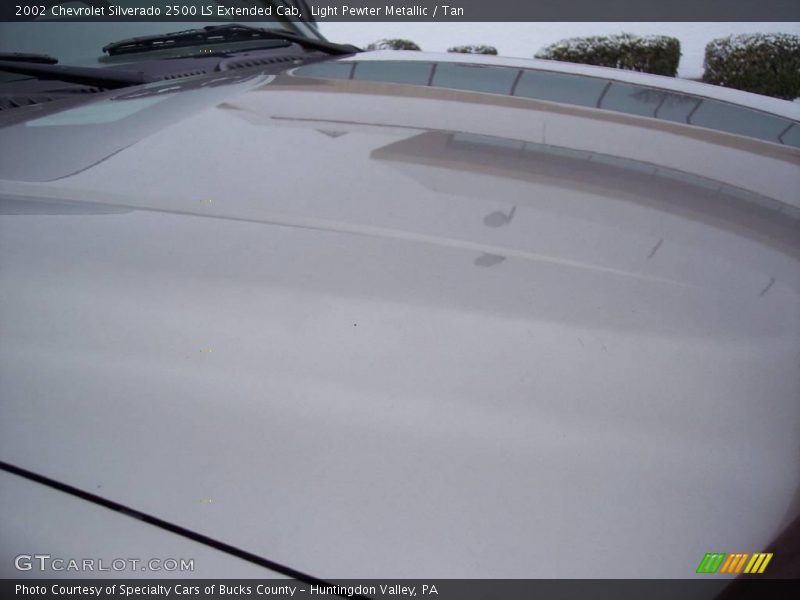 Light Pewter Metallic / Tan 2002 Chevrolet Silverado 2500 LS Extended Cab