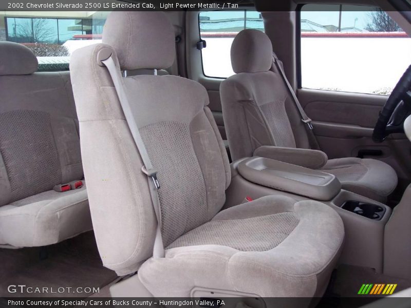 Light Pewter Metallic / Tan 2002 Chevrolet Silverado 2500 LS Extended Cab