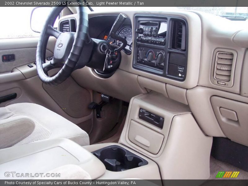 Light Pewter Metallic / Tan 2002 Chevrolet Silverado 2500 LS Extended Cab