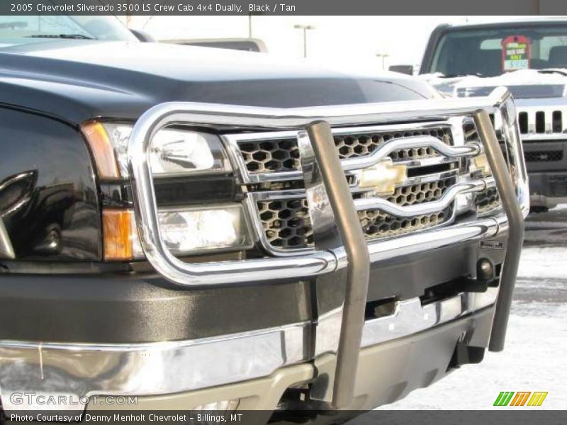 Black / Tan 2005 Chevrolet Silverado 3500 LS Crew Cab 4x4 Dually