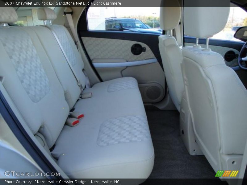 Sandstone Metallic / Light Cashmere 2007 Chevrolet Equinox LS
