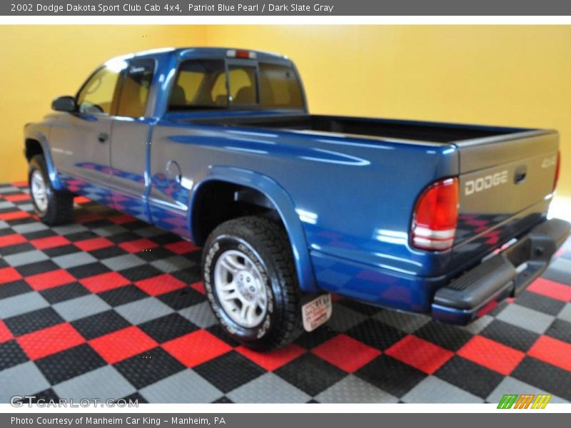 Patriot Blue Pearl / Dark Slate Gray 2002 Dodge Dakota Sport Club Cab 4x4