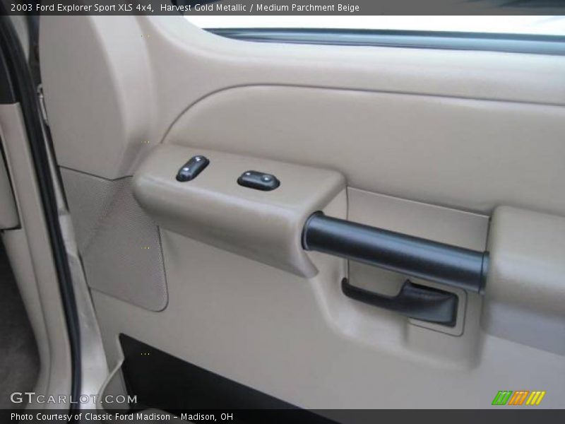 Harvest Gold Metallic / Medium Parchment Beige 2003 Ford Explorer Sport XLS 4x4