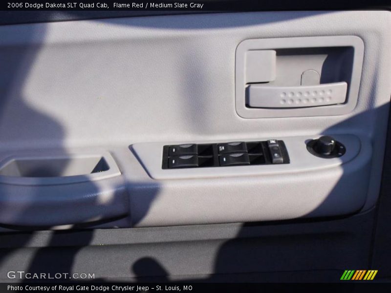 Flame Red / Medium Slate Gray 2006 Dodge Dakota SLT Quad Cab