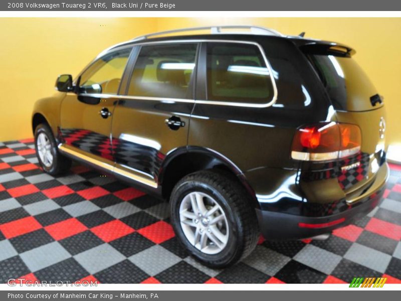 Black Uni / Pure Beige 2008 Volkswagen Touareg 2 VR6