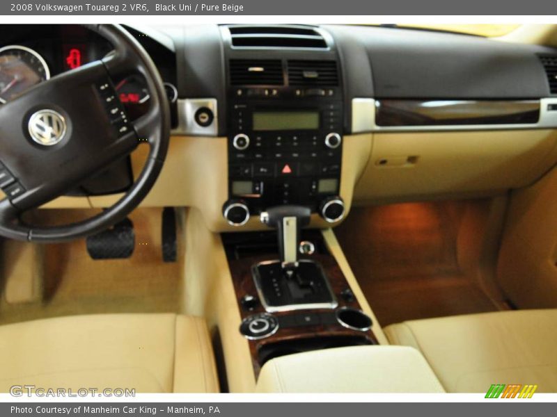Black Uni / Pure Beige 2008 Volkswagen Touareg 2 VR6